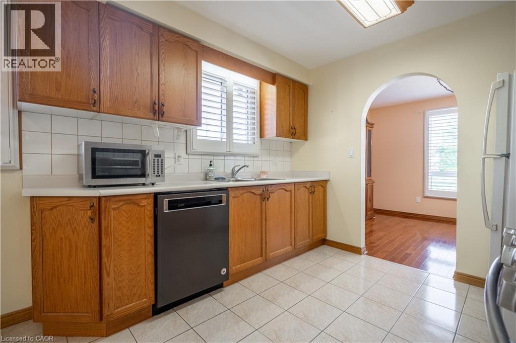 174 Vittorito Avenue, Hamilton, Ontario  L8E 3Z1 - Photo 17 - 40829834