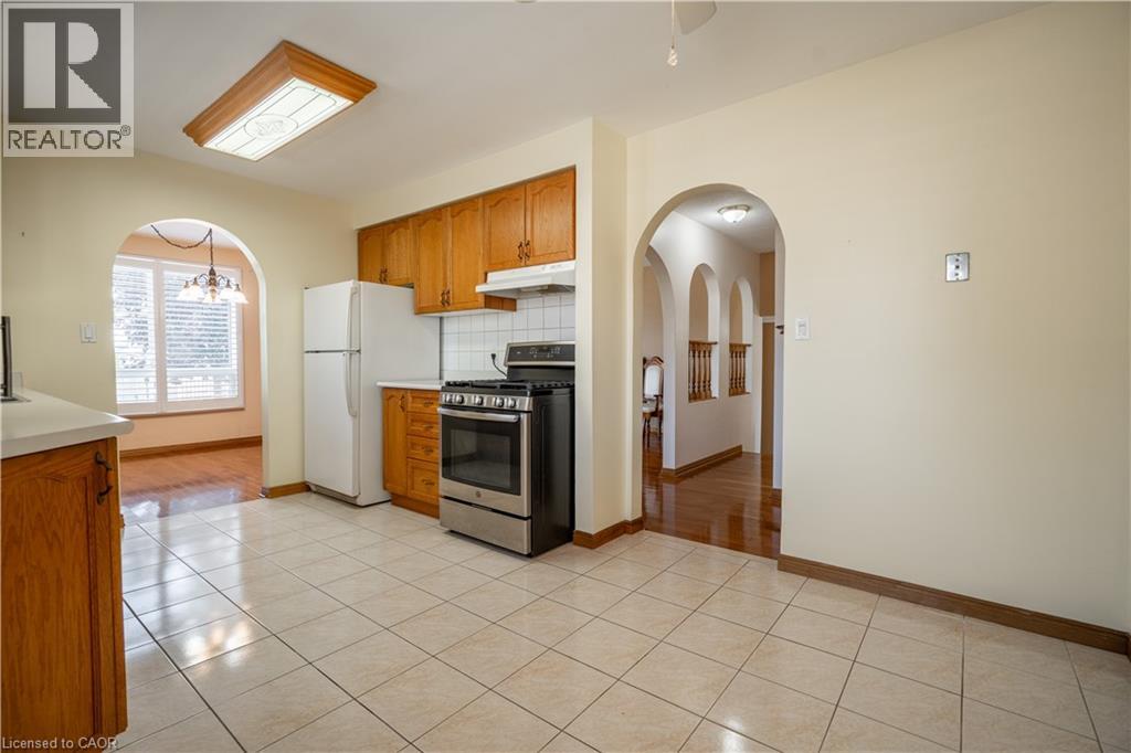 174 Vittorito Avenue, Hamilton, Ontario  L8E 3Z1 - Photo 22 - 40829834
