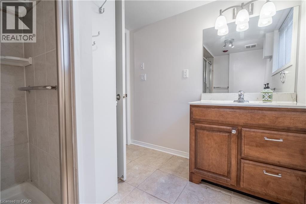 174 Vittorito Avenue, Hamilton, Ontario  L8E 3Z1 - Photo 37 - 40829834