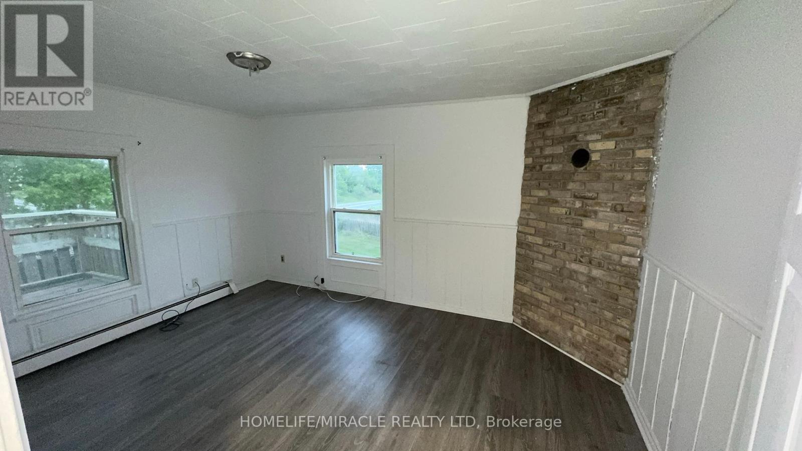 2 - 1381 Hwy 8 Highway, Cambridge, Ontario  N1R 5S2 - Photo 8 - X13120940
