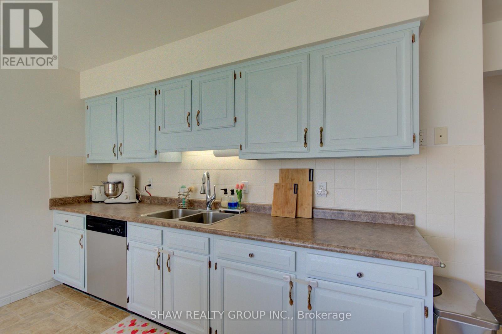 10 Ashton Court, Woodstock, Ontario  N4S 8N9 - Photo 10 - X13121296