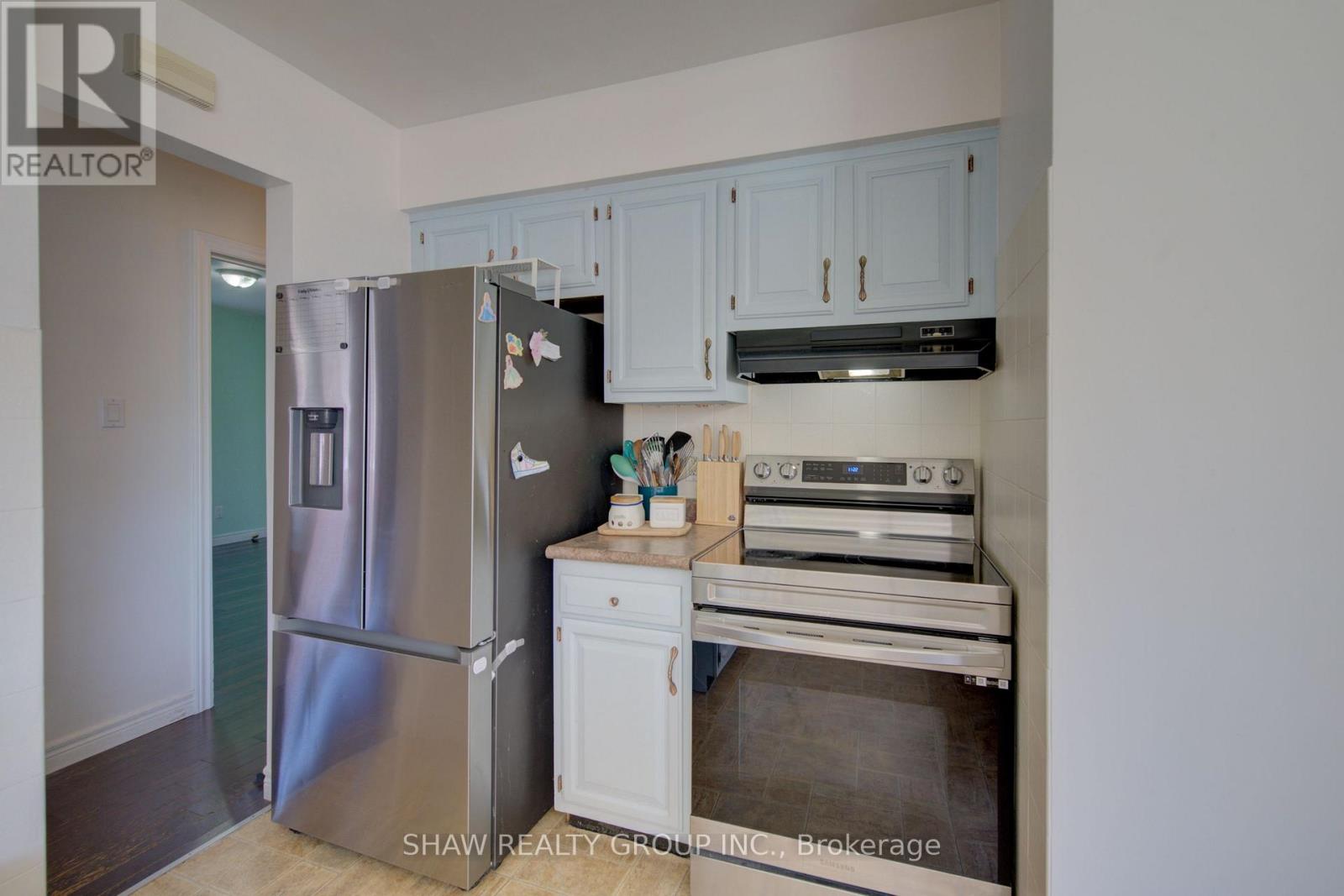 10 Ashton Court, Woodstock, Ontario  N4S 8N9 - Photo 7 - X13121296