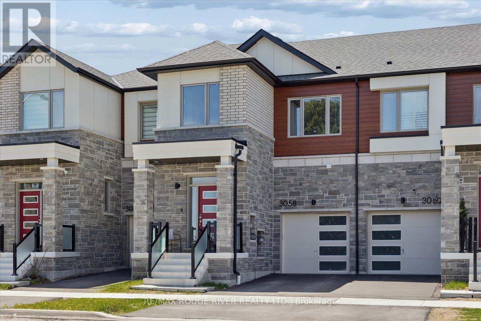 3058 SIDELINE 16, Pickering