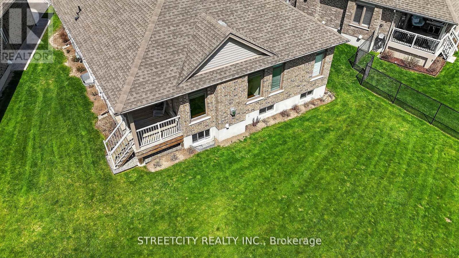 74 Westlake Drive, St. Thomas, Ontario  N5P 0B7 - Photo 36 - X13121438