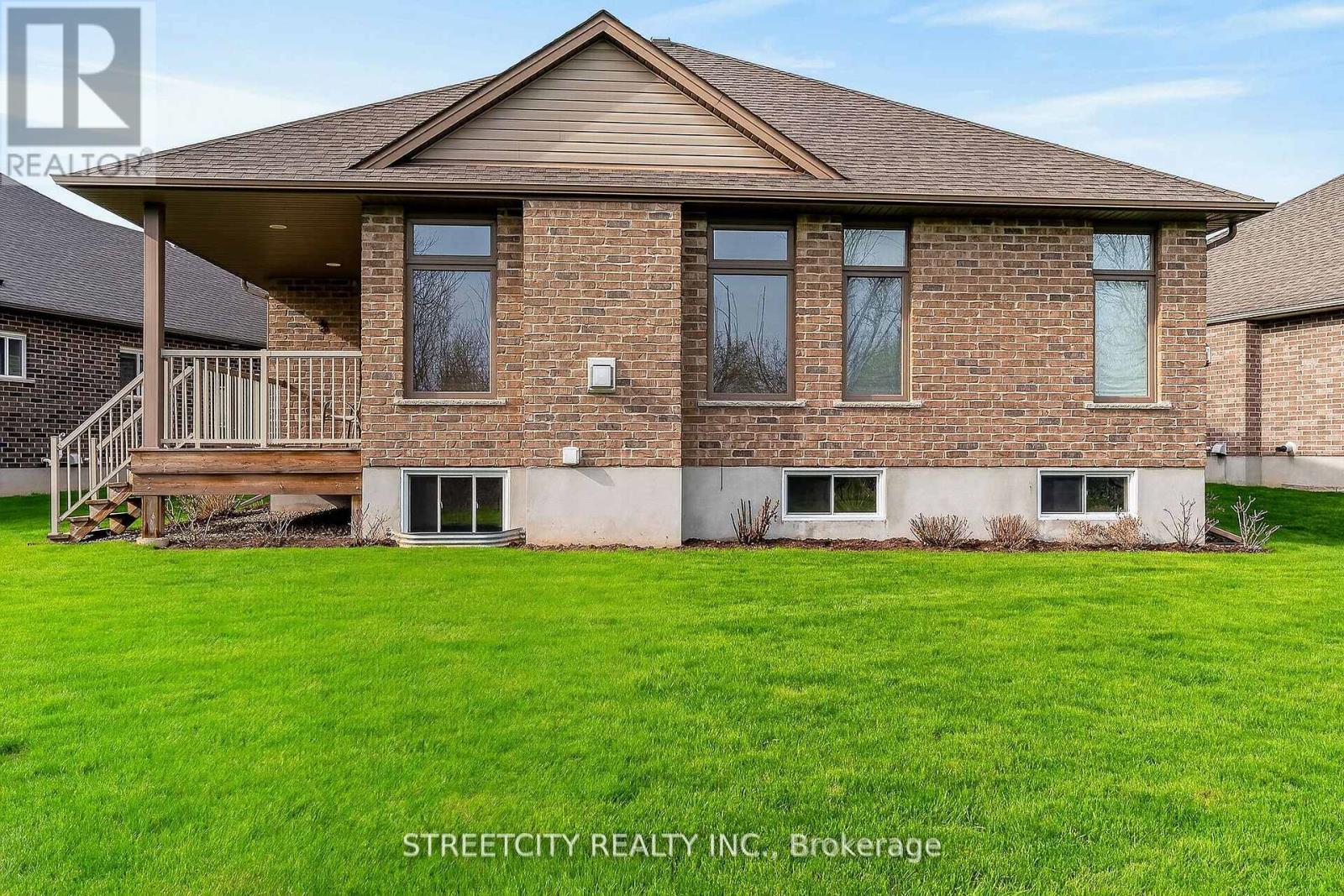 74 Westlake Drive, St. Thomas, Ontario  N5P 0B7 - Photo 40 - X13121438