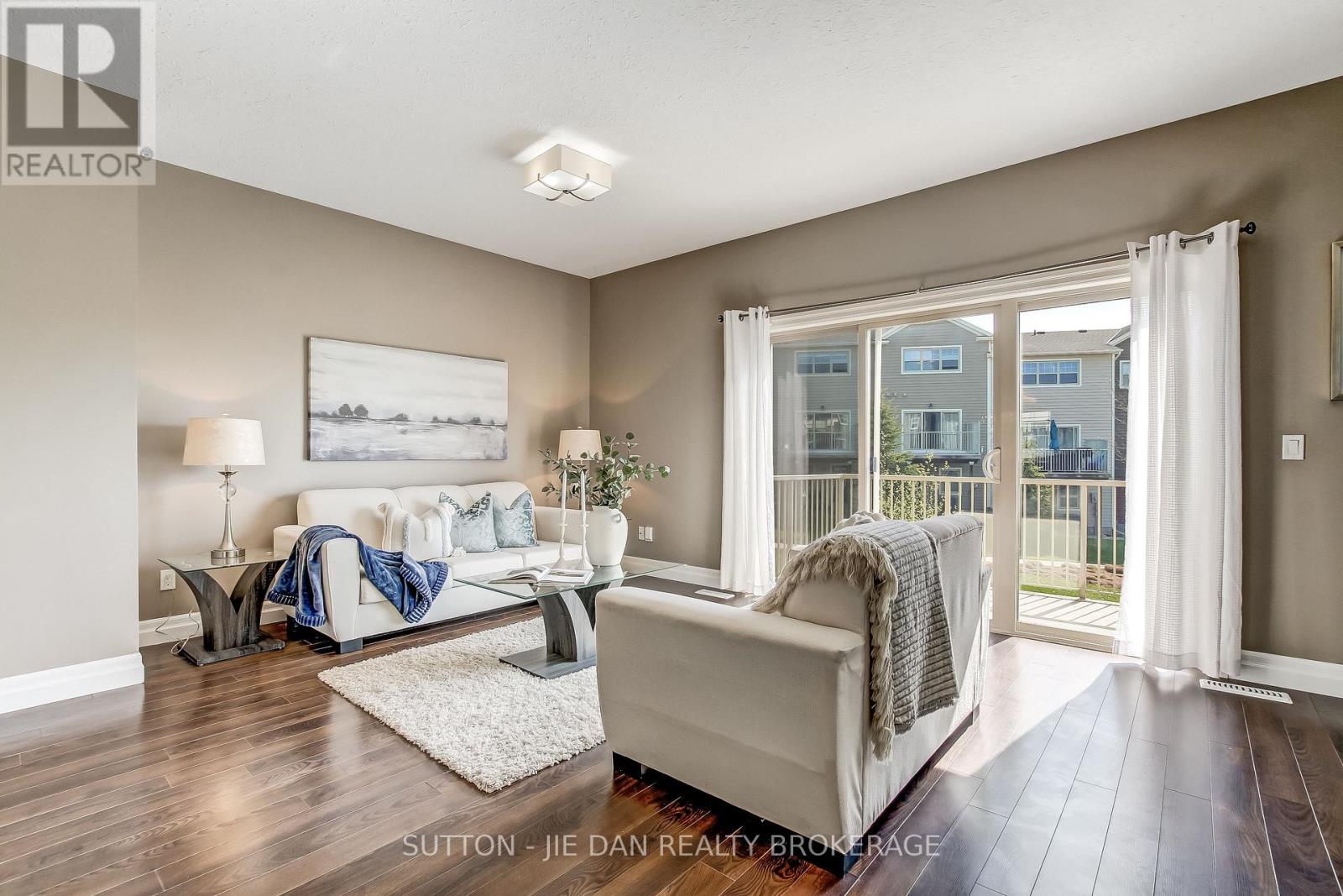 9 - 1850 Beaverbrook Avenue, London North, Ontario  N6H 0G7 - Photo 3 - X13121498