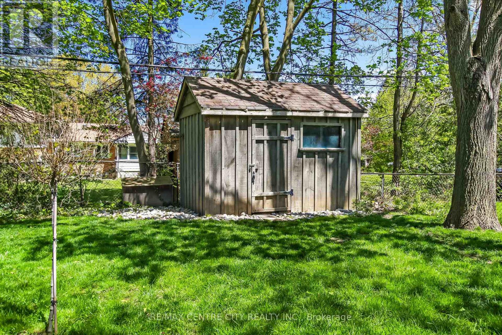 9 Heathcote Avenue, London North, Ontario  N6G 1V3 - Photo 25 - X13121508