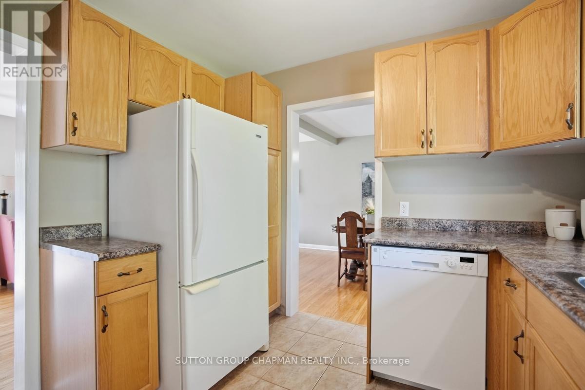 590 Oakridge Drive, London North, Ontario  N6H 3G2 - Photo 13 - X13121544
