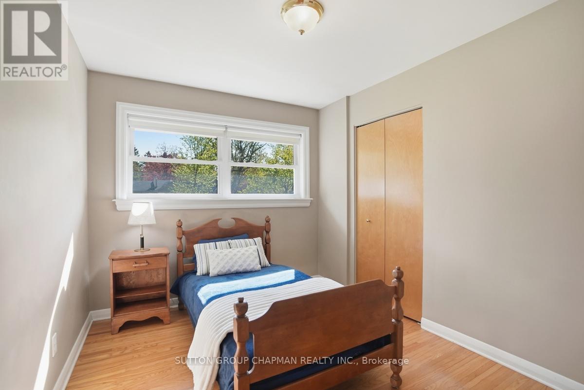 590 Oakridge Drive, London North, Ontario  N6H 3G2 - Photo 22 - X13121544