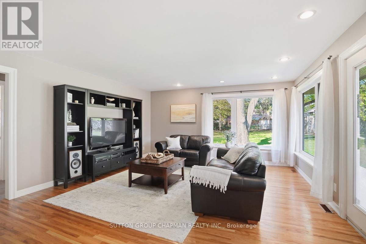 590 Oakridge Drive, London North, Ontario  N6H 3G2 - Photo 24 - X13121544
