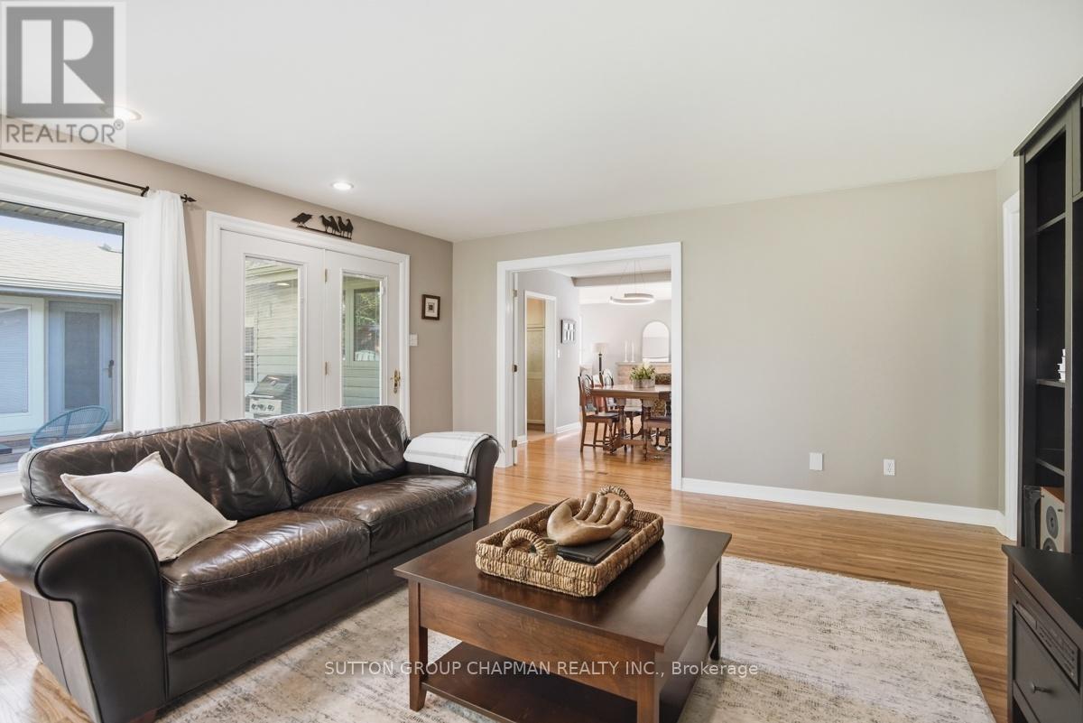 590 Oakridge Drive, London North, Ontario  N6H 3G2 - Photo 27 - X13121544