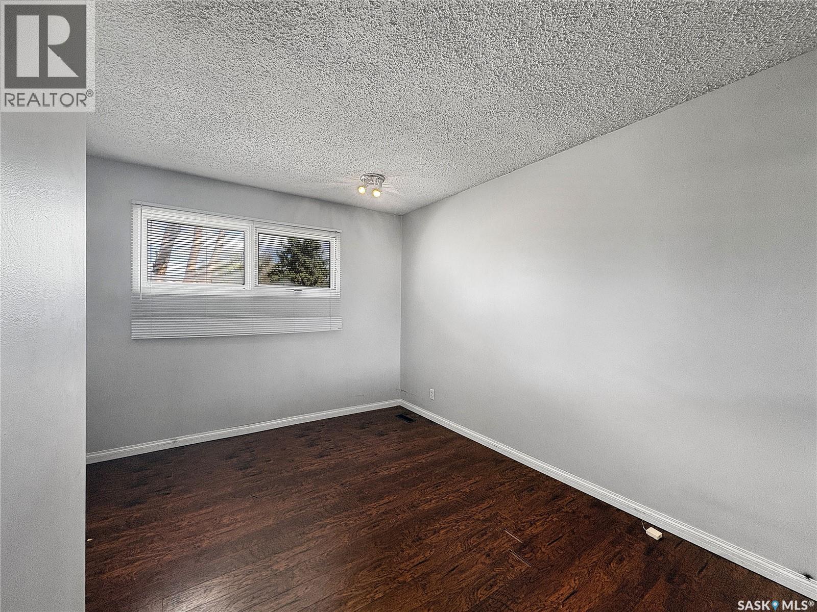 1762 91st Street, North Battleford, Saskatchewan  S9A 0A5 - Photo 11 - SK035765