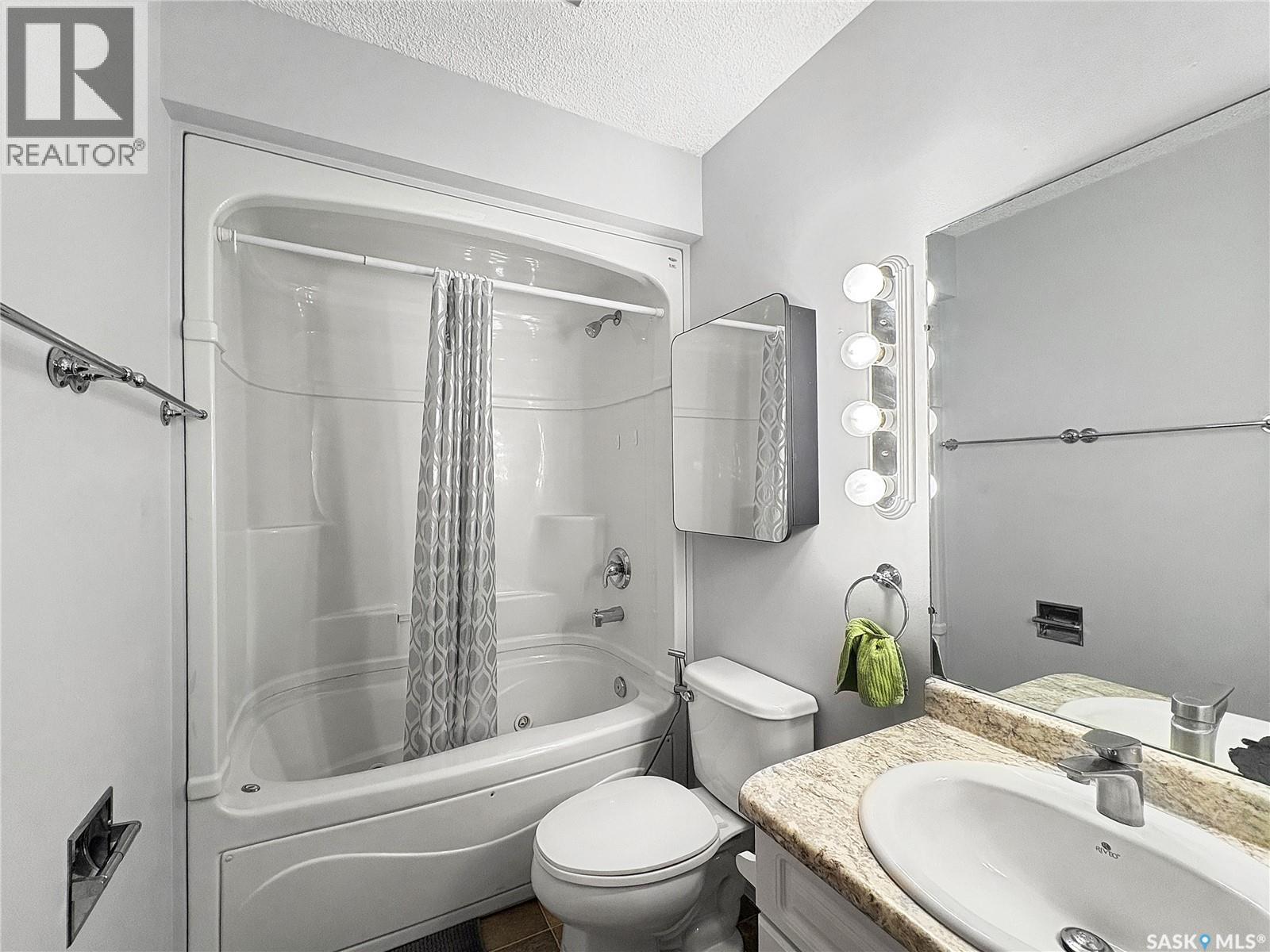 1762 91st Street, North Battleford, Saskatchewan  S9A 0A5 - Photo 8 - SK035765