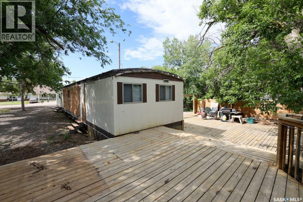 104 Nicoll Avenue, Regina Beach, Saskatchewan  S0G 4C0 - Photo 3 - SK035717
