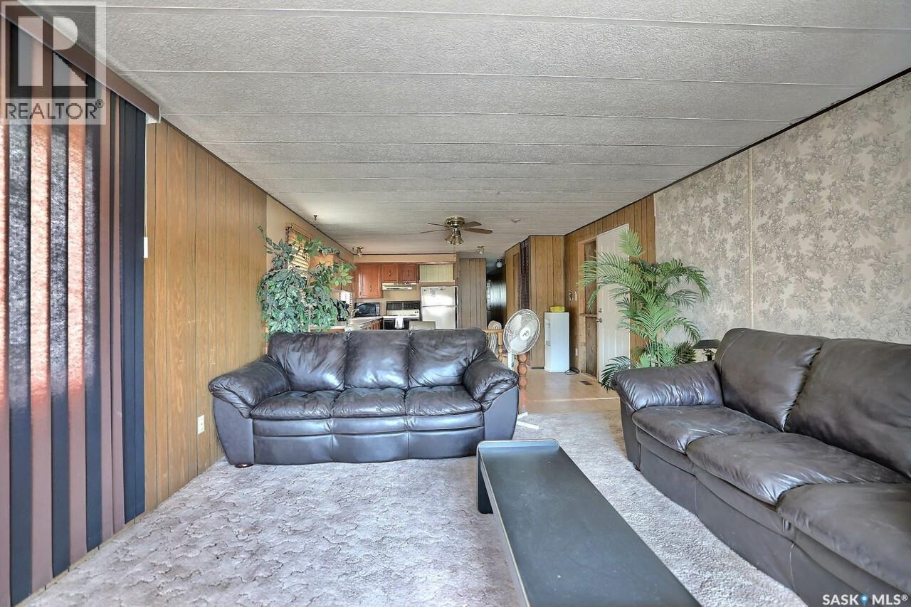 104 Nicoll Avenue, Regina Beach, Saskatchewan  S0G 4C0 - Photo 6 - SK035717