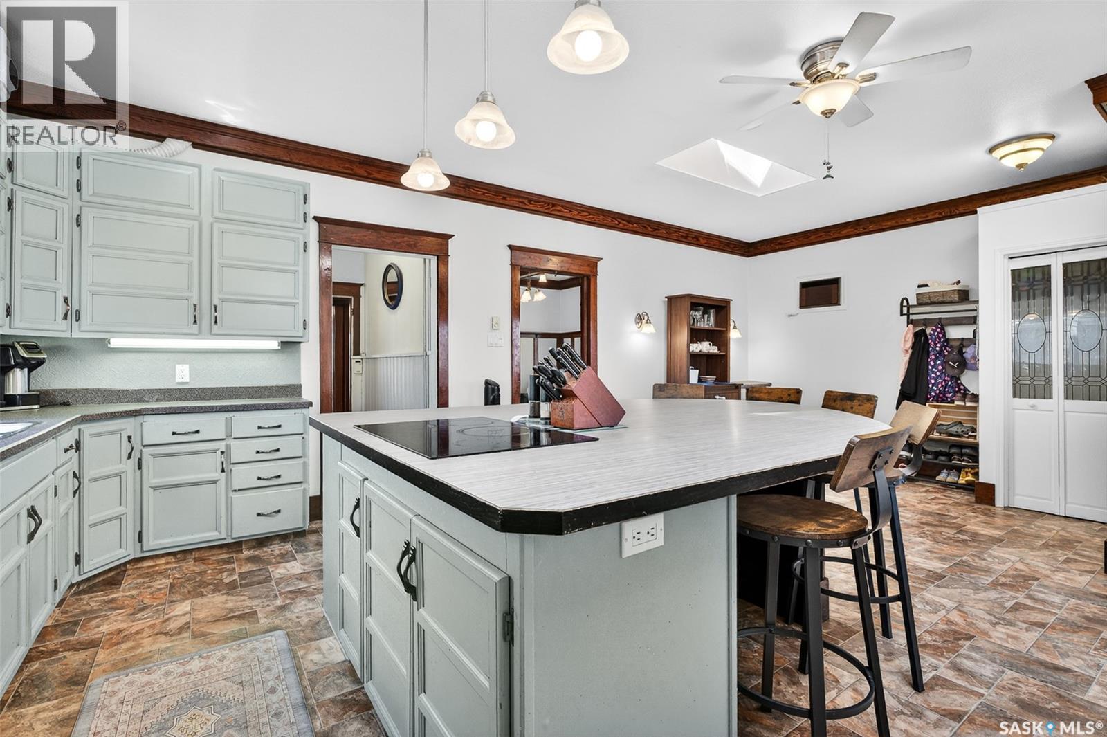 1037 Chestnut Avenue, Moose Jaw, Saskatchewan  S6H 1A5 - Photo 42 - SK035667