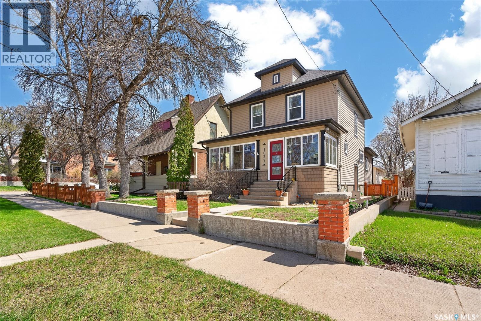 1037 Chestnut Avenue, Moose Jaw, Saskatchewan  S6H 1A5 - Photo 7 - SK035667