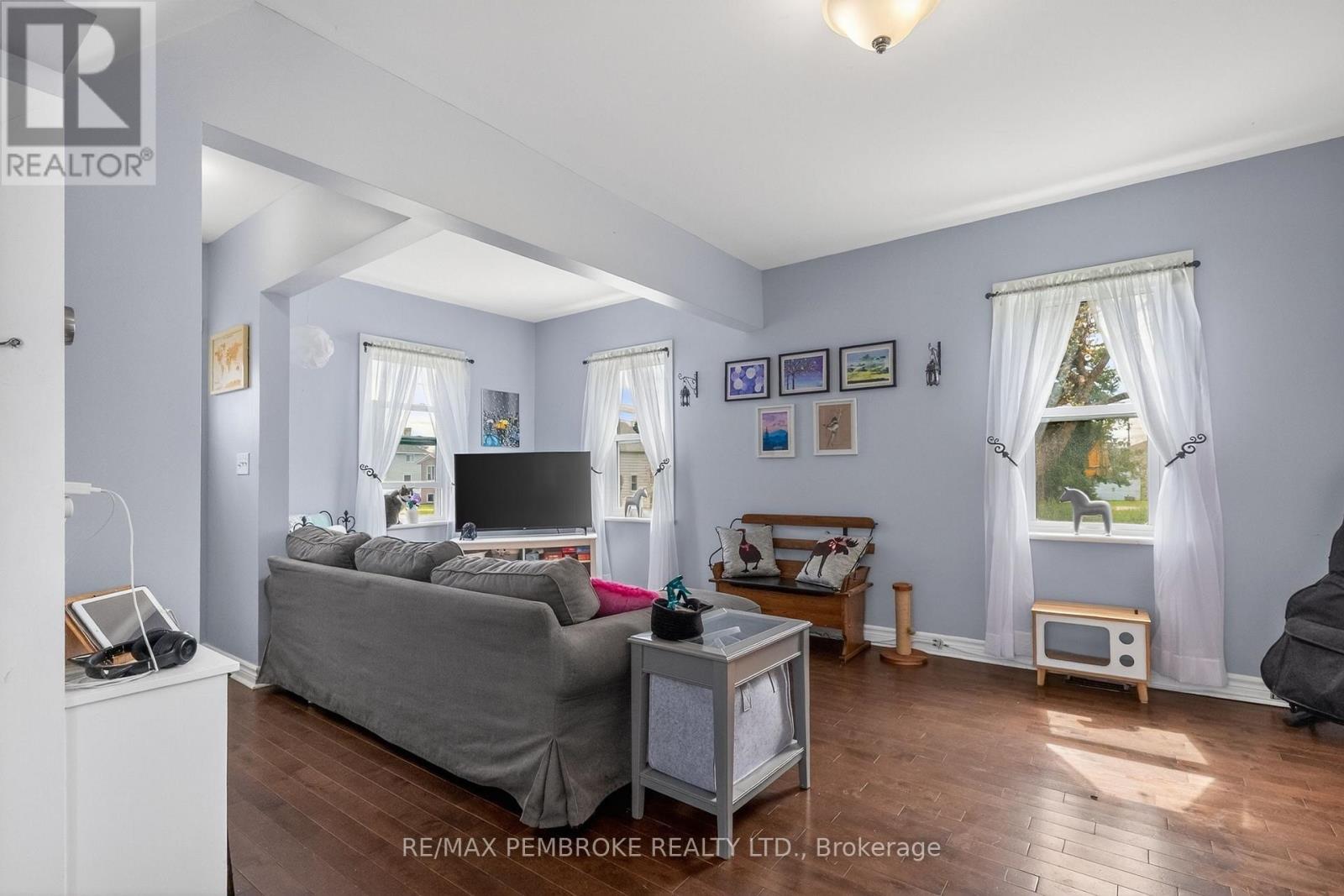 302 Willard Street, Pembroke, Ontario  K8A 3T7 - Photo 11 - X13121488