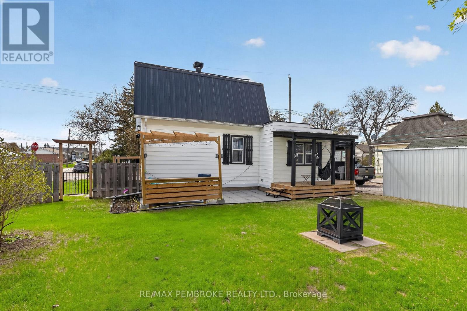 302 Willard Street, Pembroke, Ontario  K8A 3T7 - Photo 24 - X13121488