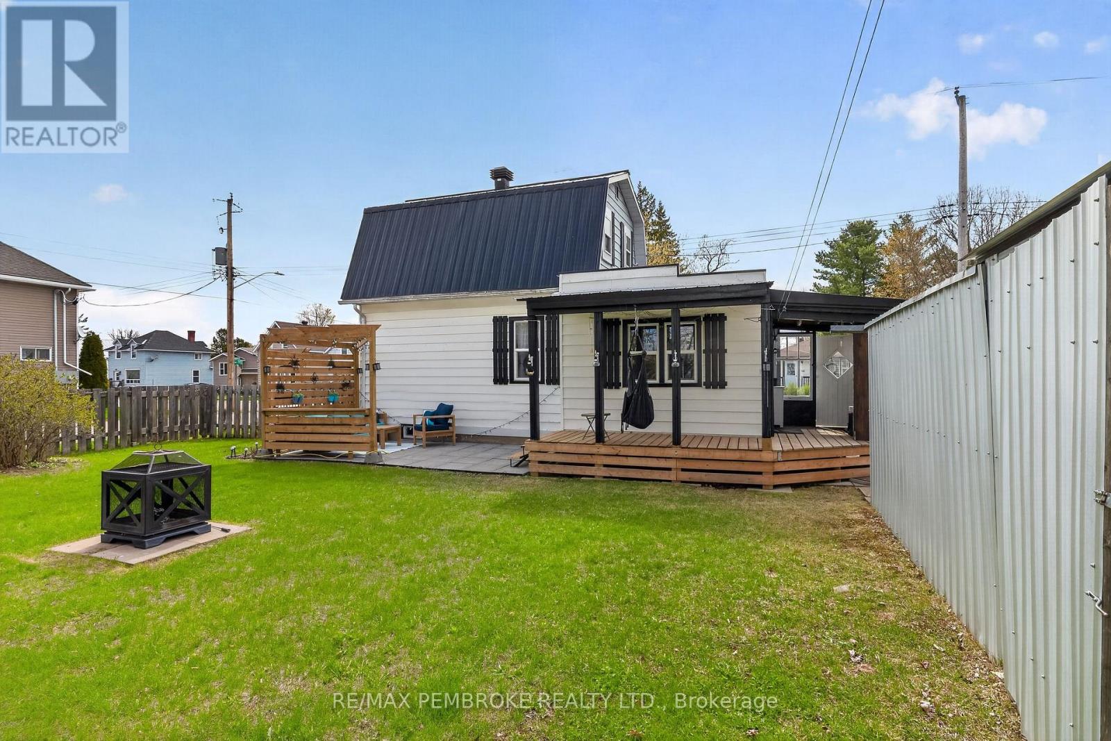 302 Willard Street, Pembroke, Ontario  K8A 3T7 - Photo 5 - X13121488
