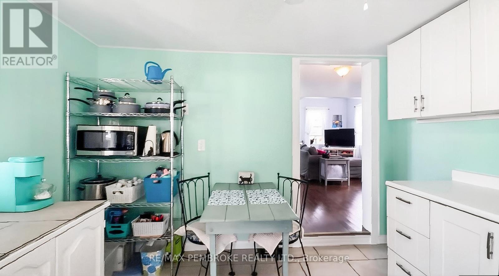 302 Willard Street, Pembroke, Ontario  K8A 3T7 - Photo 8 - X13121488