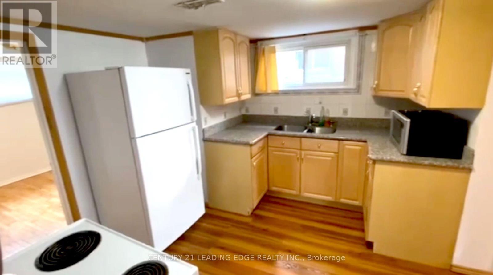 Bsmt - 62 Lombardy Crescent, Toronto, Ontario  M1K 4N9 - Photo 3 - E13110616