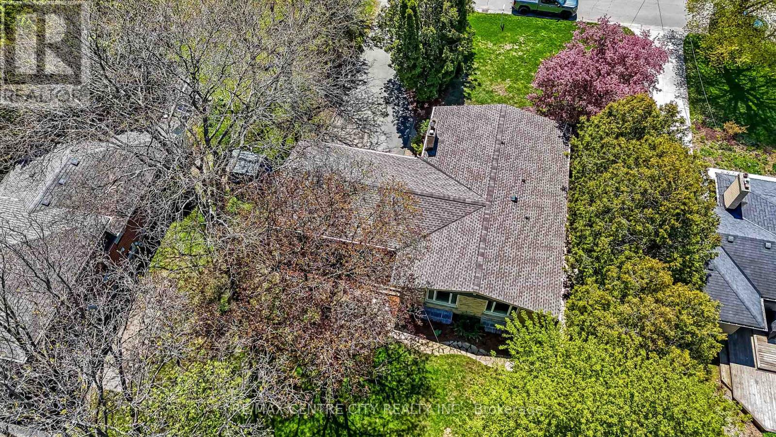 9 Heathcote Avenue, London North, Ontario  N6G 1V3 - Photo 28 - X13121508