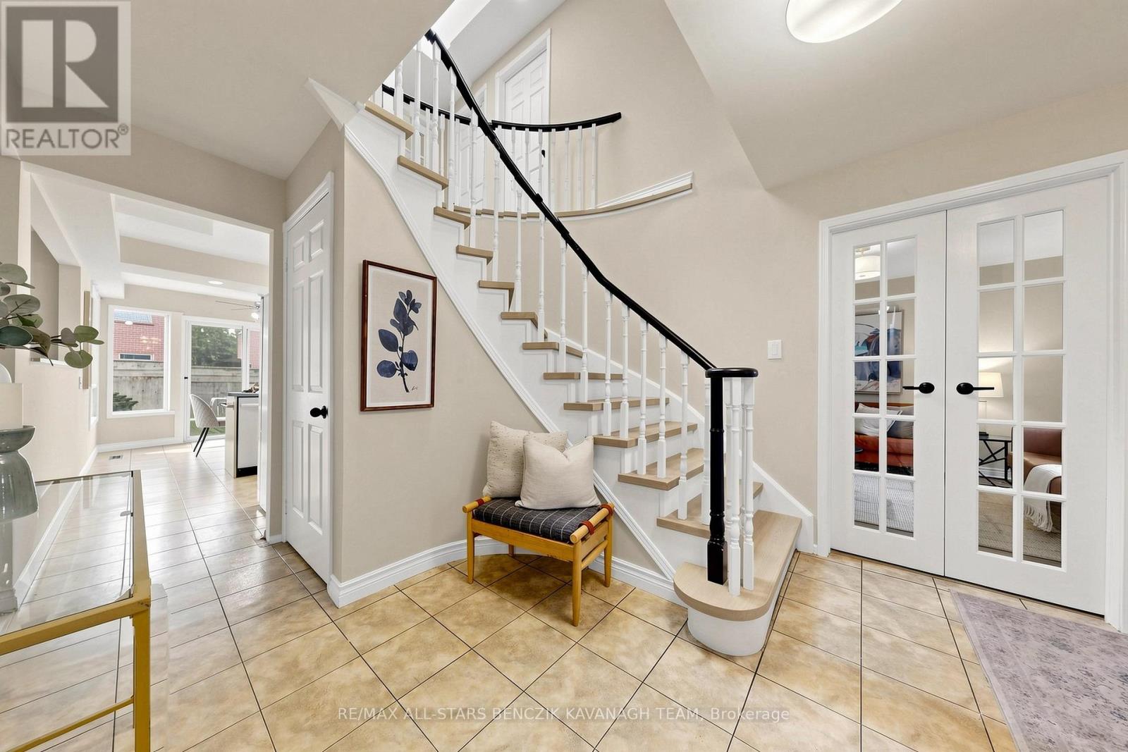 215 Fincham Avenue, Markham, Ontario  L3P 4B4 - Photo 2 - N13095540
