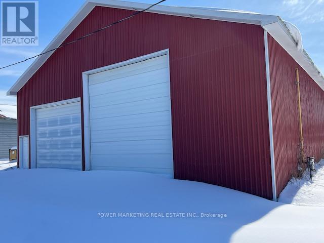 955 St Guillaume Road, Russell, Ontario  K0A 1W0 - Photo 18 - X12816346