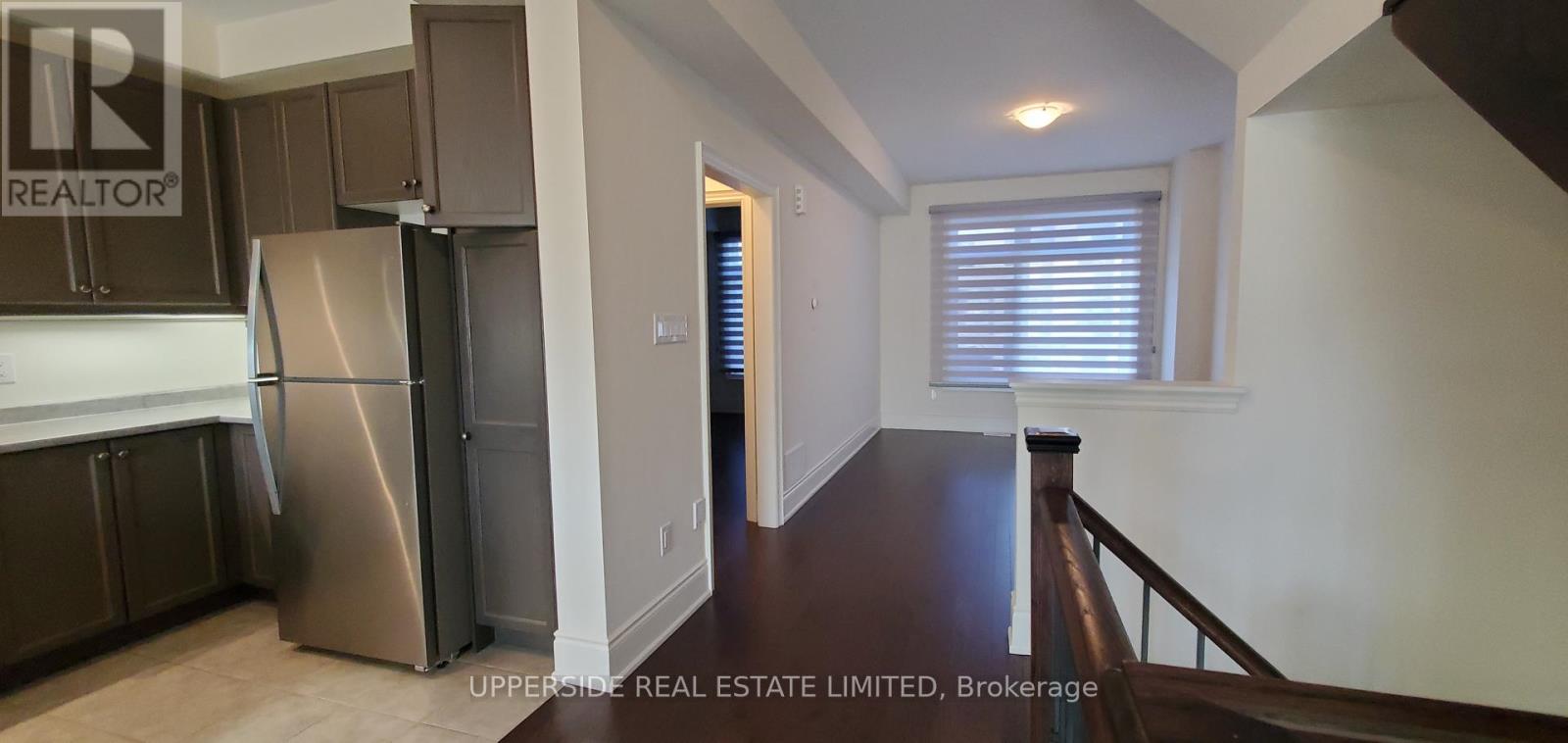 52 Vantage Loop Street, Newmarket, Ontario  L3X 0K8 - Photo 7 - N13096004