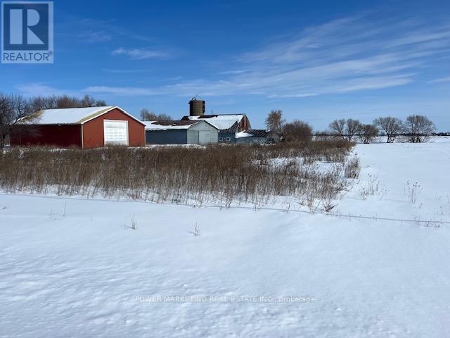 955 St Guillaume Road, Russell, Ontario  K0A 1W0 - Photo 8 - X12816346