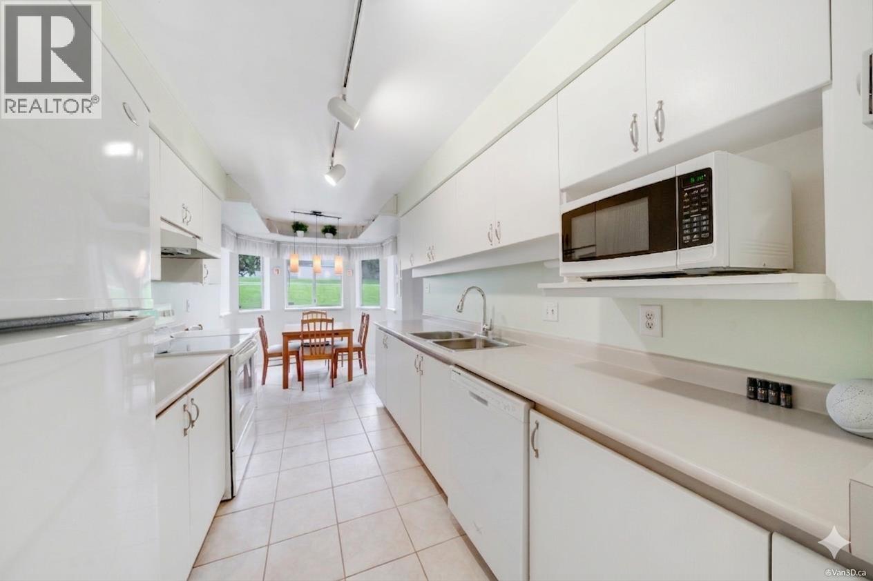 101 525 Austin Avenue, Coquitlam, British Columbia  V3K 3M6 - Photo 12 - R3123113