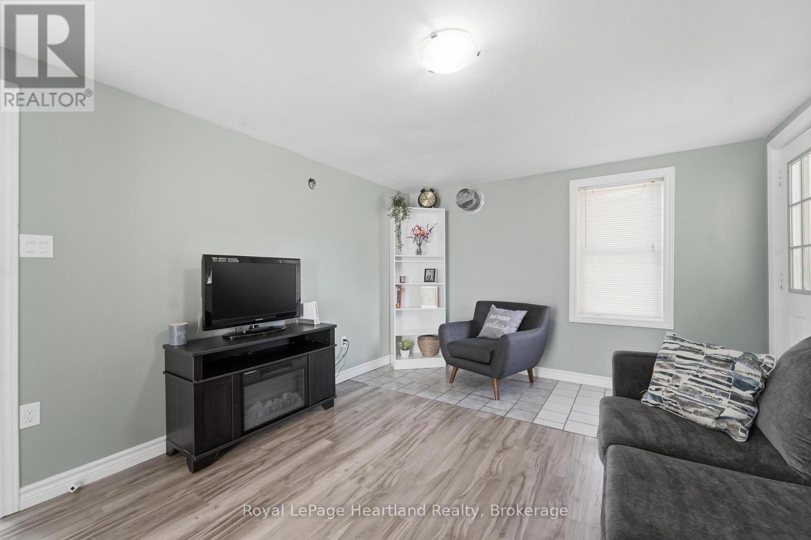 128 Eldon Street, Goderich, Ontario  N7A 3R7 - Photo 5 - X13121478