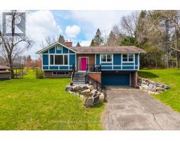 14 CURLING ROAD, Bracebridge, Ontario