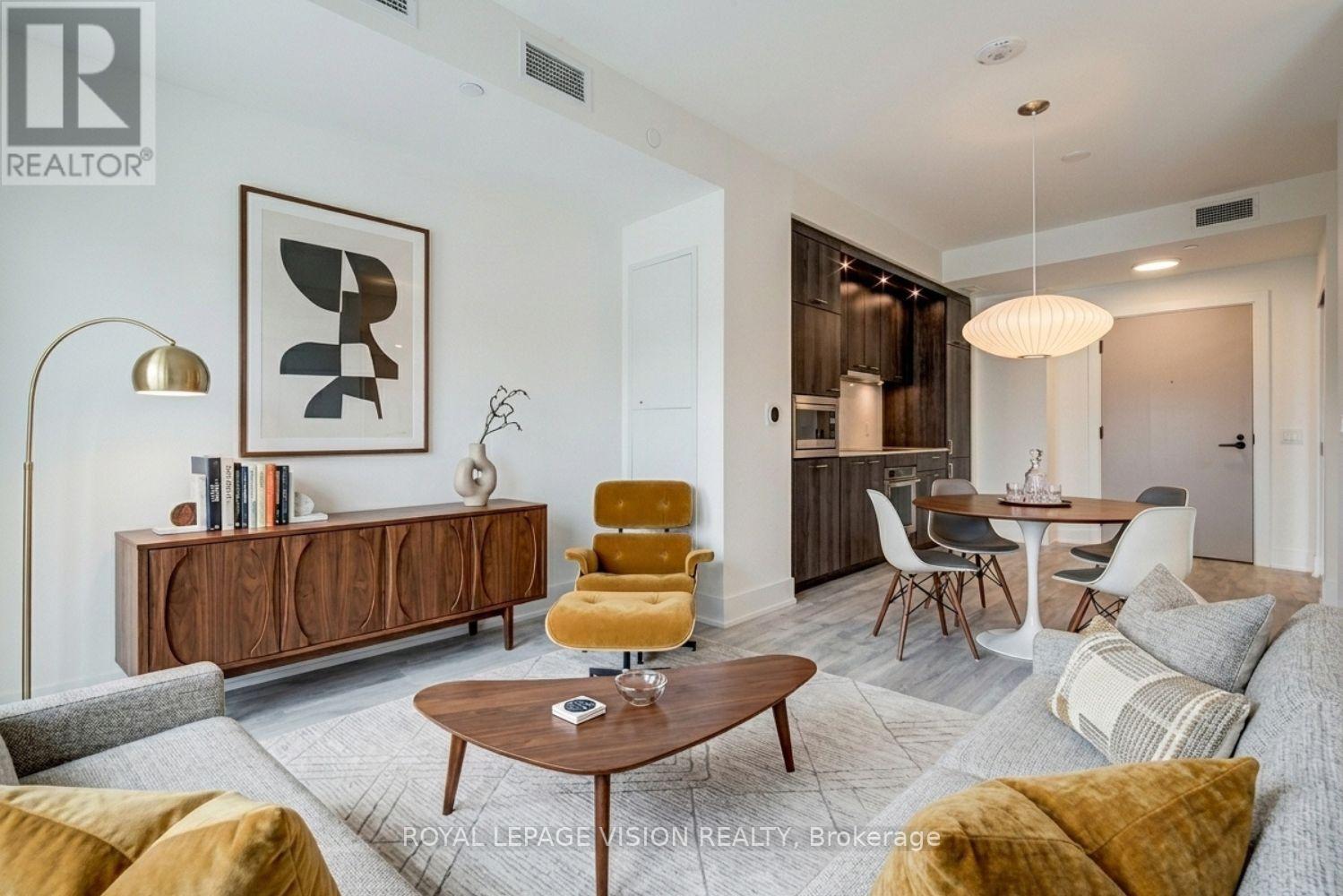 526 - 858 DUPONT STREET, Toronto, Ontario