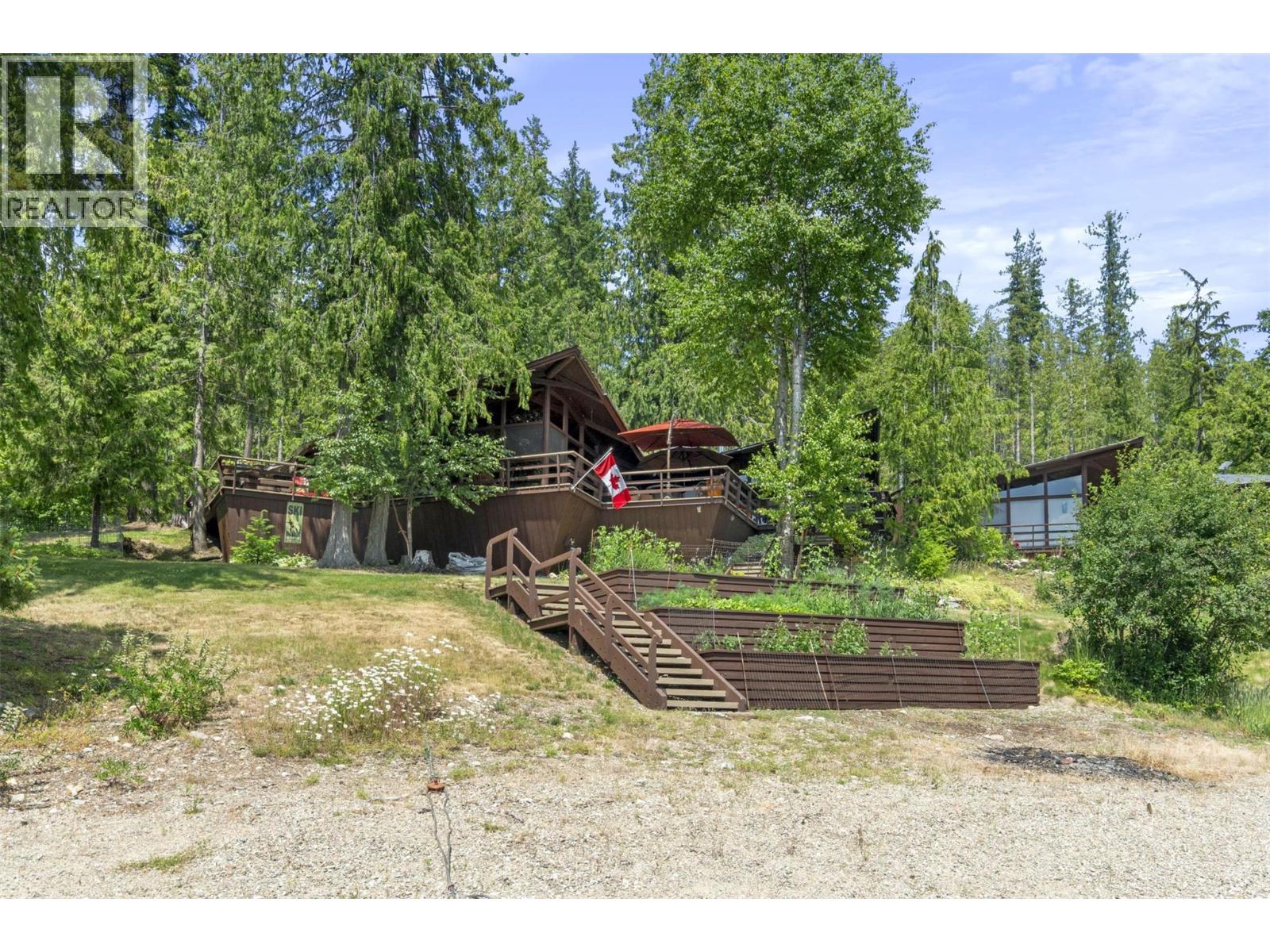 Block C Anstey Arm Unit# 1, Anstey Arm, British Columbia V0E 1H1 - Photo 3 - 10387276