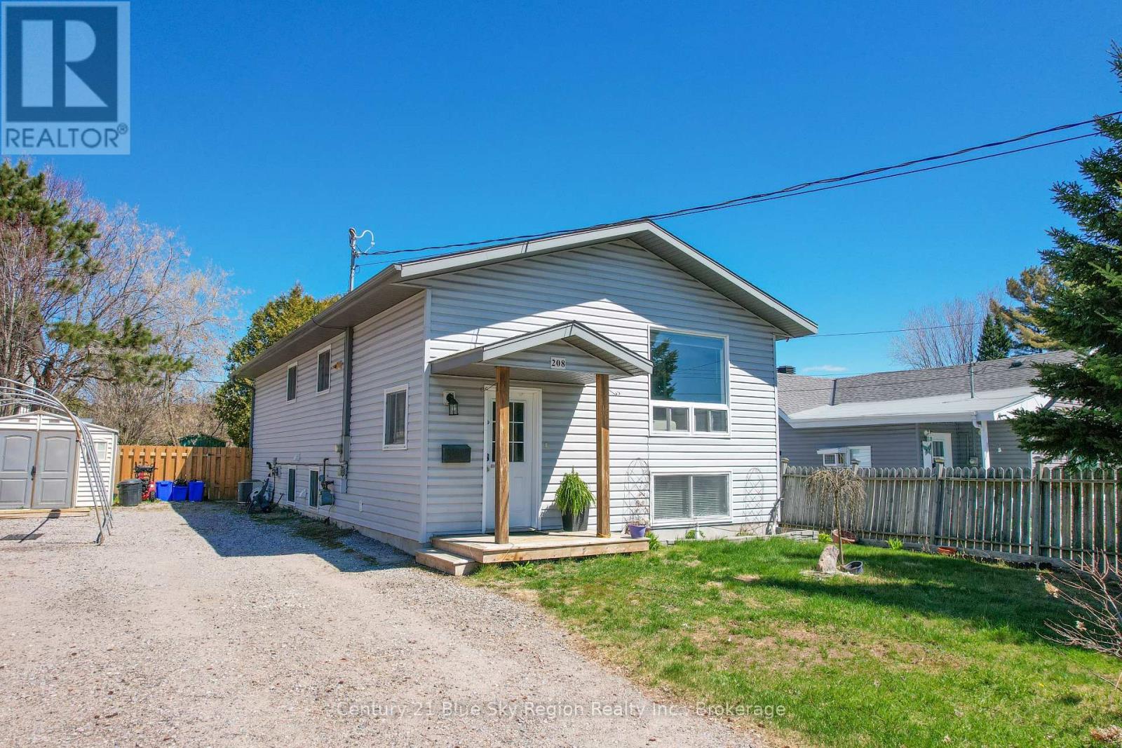 208 Gould Avenue, North Bay, Ontario  P1B 7C7 - Photo 3 - X13121578