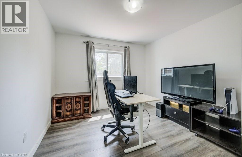 54 Seventh Avenue, Brantford, Ontario  N3S 1B4 - Photo 12 - 40829768