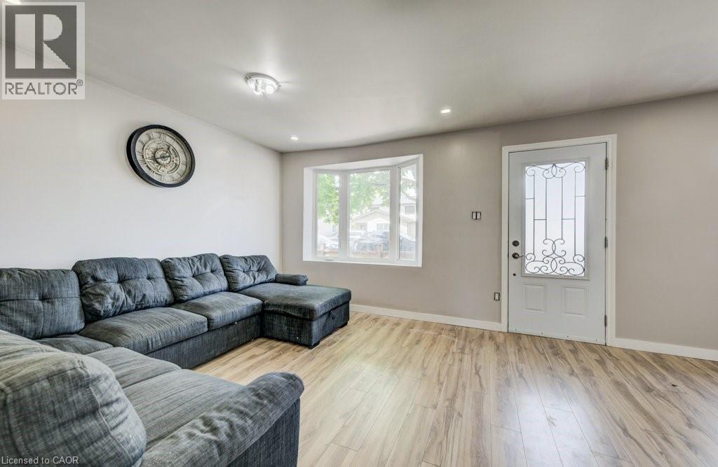 54 Seventh Avenue, Brantford, Ontario  N3S 1B4 - Photo 8 - 40829768