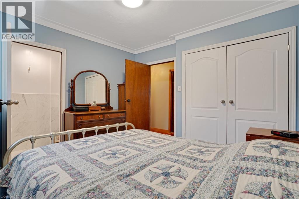 1635 8th Concession Road W, Flamborough, Ontario  N1R 5S2 - Photo 17 - 40815331