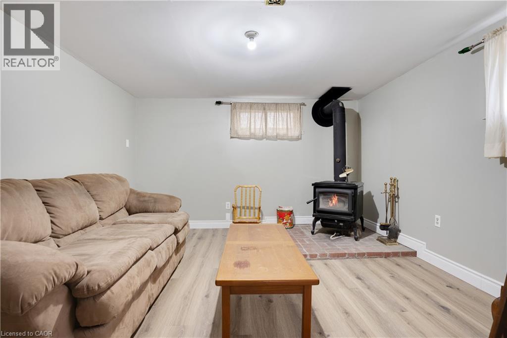 1635 8th Concession Road W, Flamborough, Ontario  N1R 5S2 - Photo 21 - 40815331