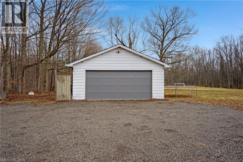1635 8th Concession Road W, Flamborough, Ontario  N1R 5S2 - Photo 3 - 40815331
