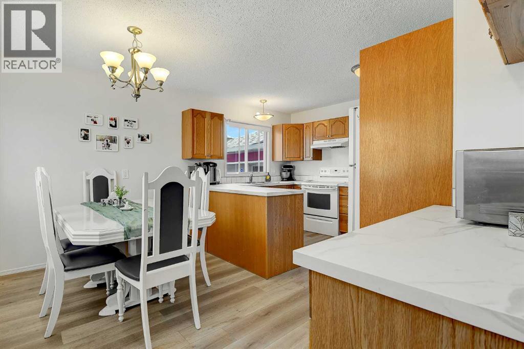 9741 119 Avenue, Grande Prairie, Alberta  T8V 3P7 - Photo 5 - A2304139