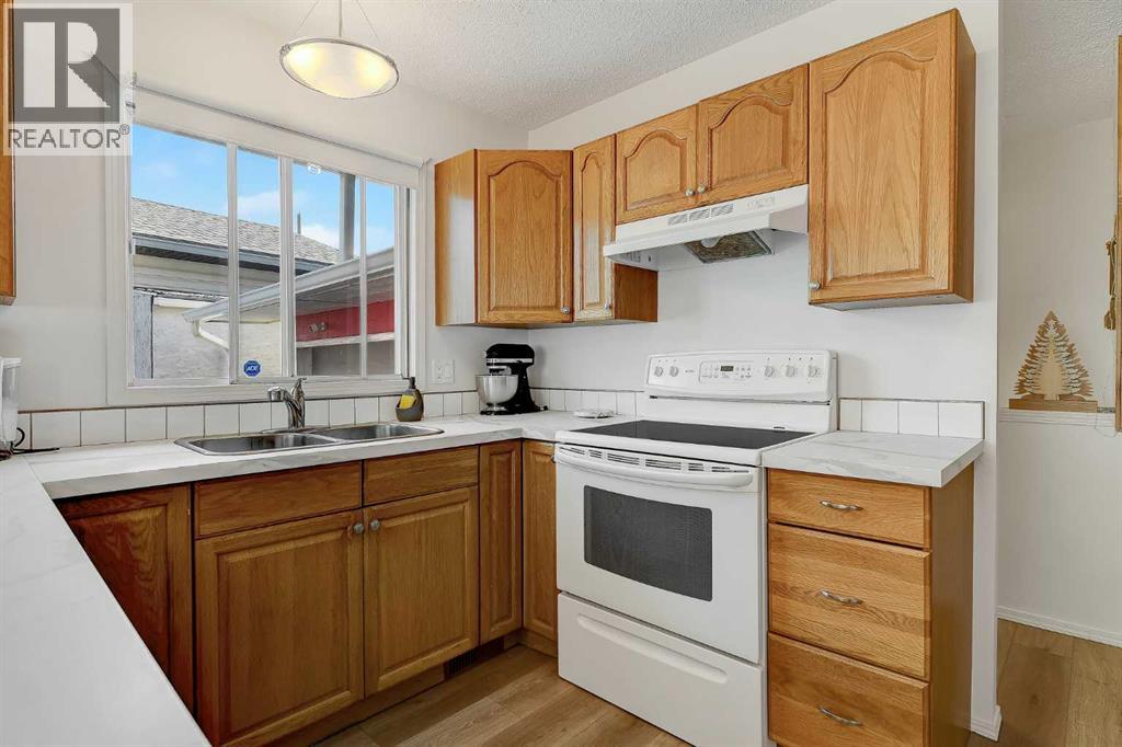 9741 119 Avenue, Grande Prairie, Alberta  T8V 3P7 - Photo 9 - A2304139