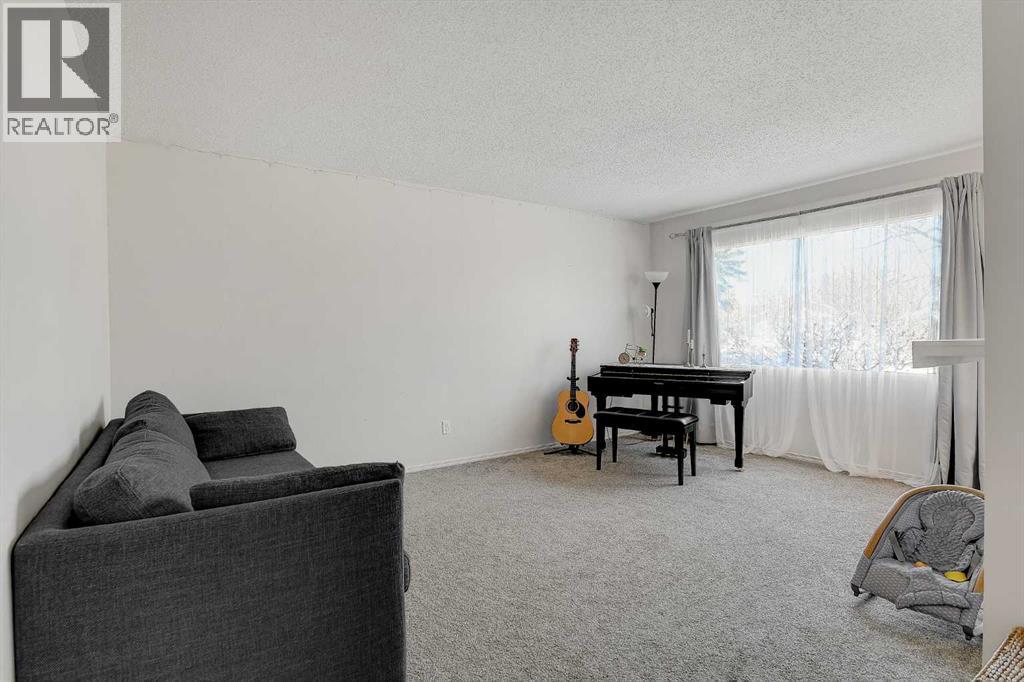 9741 119 Avenue, Grande Prairie, Alberta  T8V 3P7 - Photo 4 - A2304139