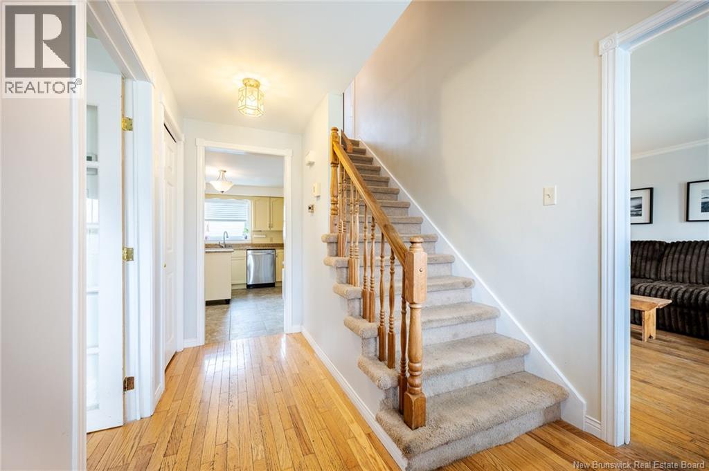 18 Pugsley Street, Fredericton, New Brunswick  E3B 6J3 - Photo 4 - NB139369