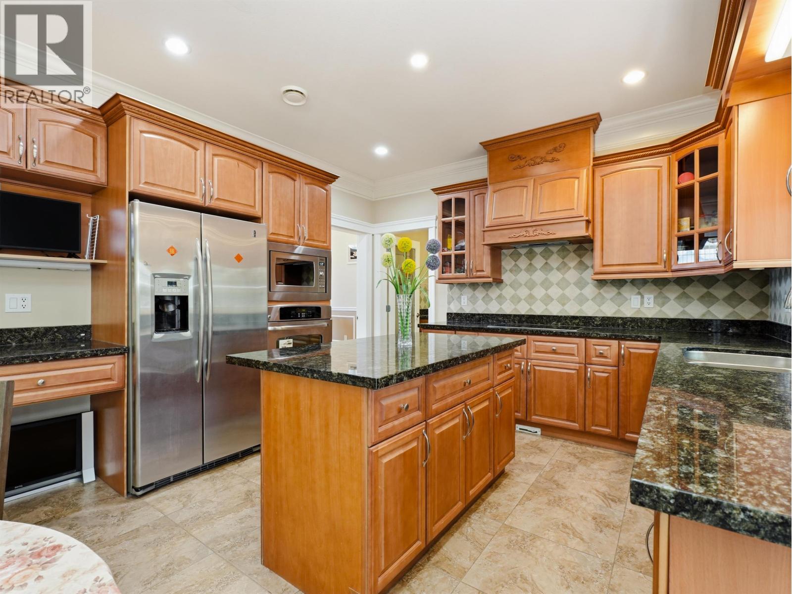 5631 Clearwater Drive, Richmond, British Columbia  V7C 3B6 - Photo 11 - R3123029