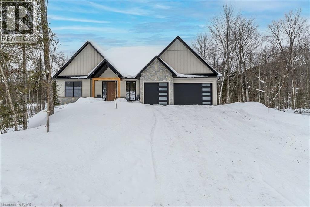 11 Glen Eagle Court