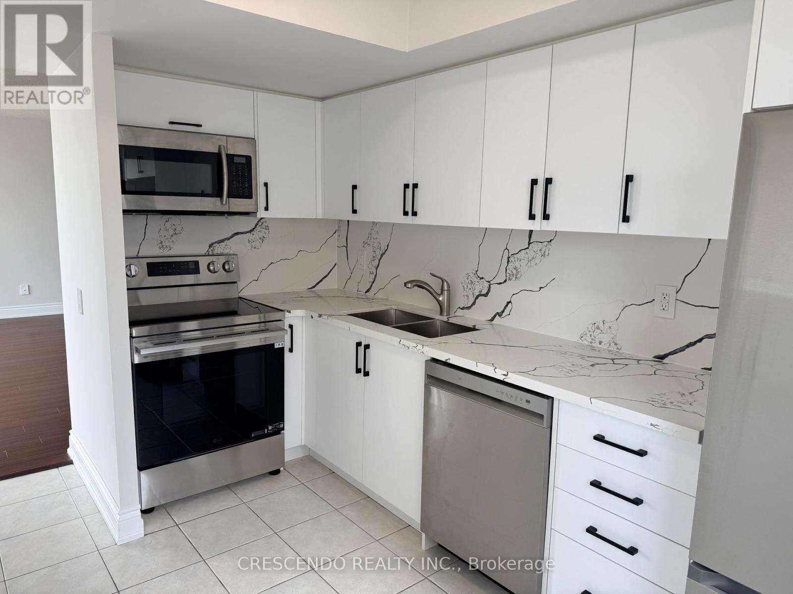 902 - 30 Harrison Garden Boulevard, Toronto, Ontario  M2N 7A9 - Photo 9 - C13096714