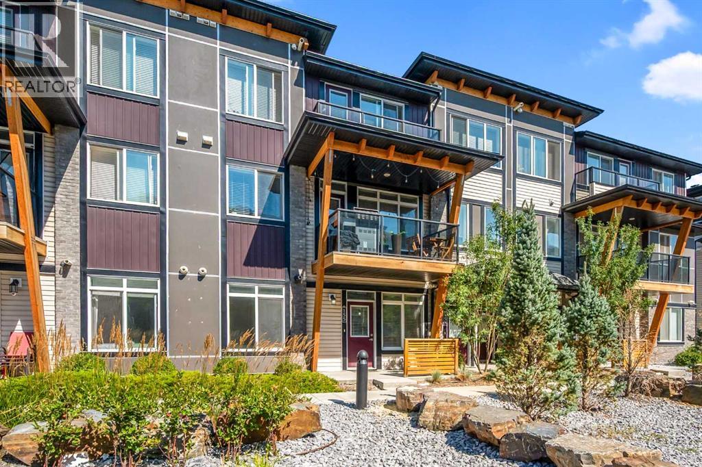 155 Savanna Walk Ne, Calgary, Alberta  T3J 0Y3 - Photo 4 - A2288650